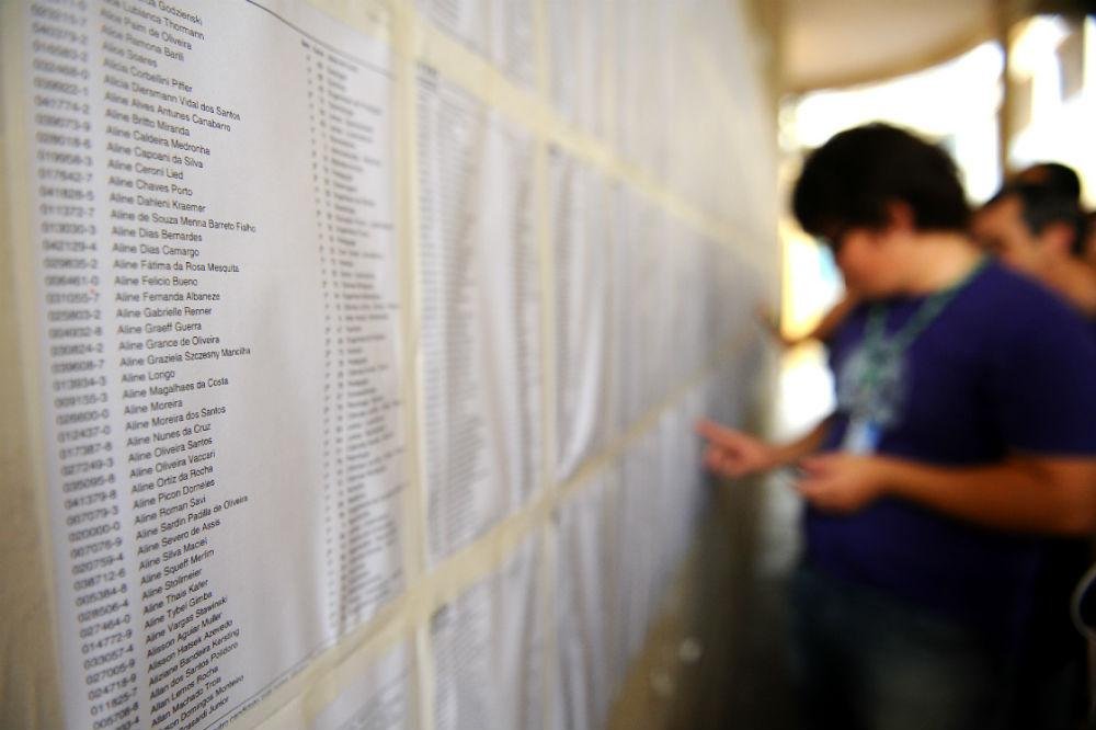 O list&atilde;o com os nomes dos 4.017 candidatos selecionados vai ser afixado no mural do Pr&eacute;dio Anexo da Reitoria 