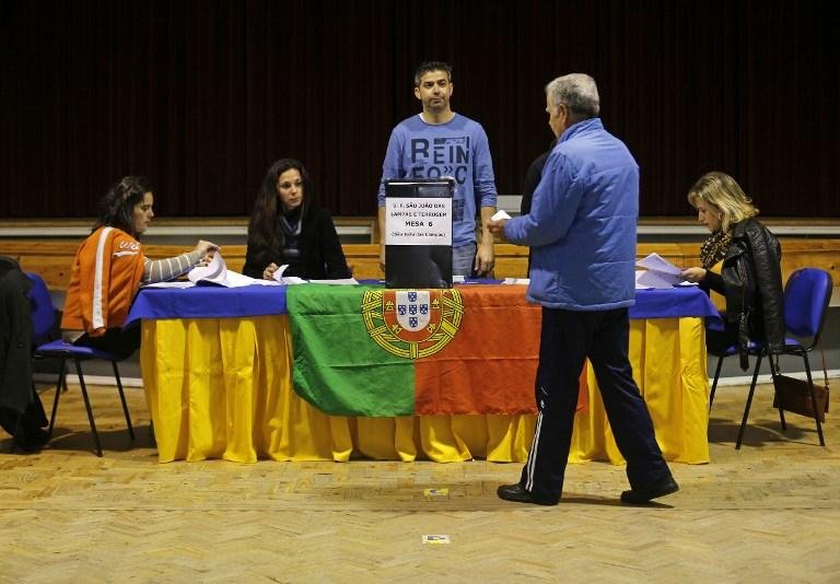 Portugueses escolhem novo presidente neste domingo