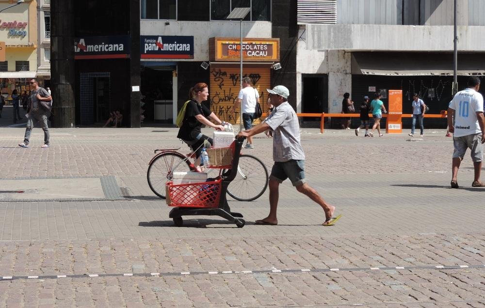 Temperatura passa dos 40&ordm;C em Porto Alegre 
