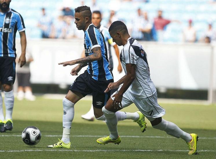 Clube interessado teria feito uma proposta de R$ 50 milh&otilde;es por Luan