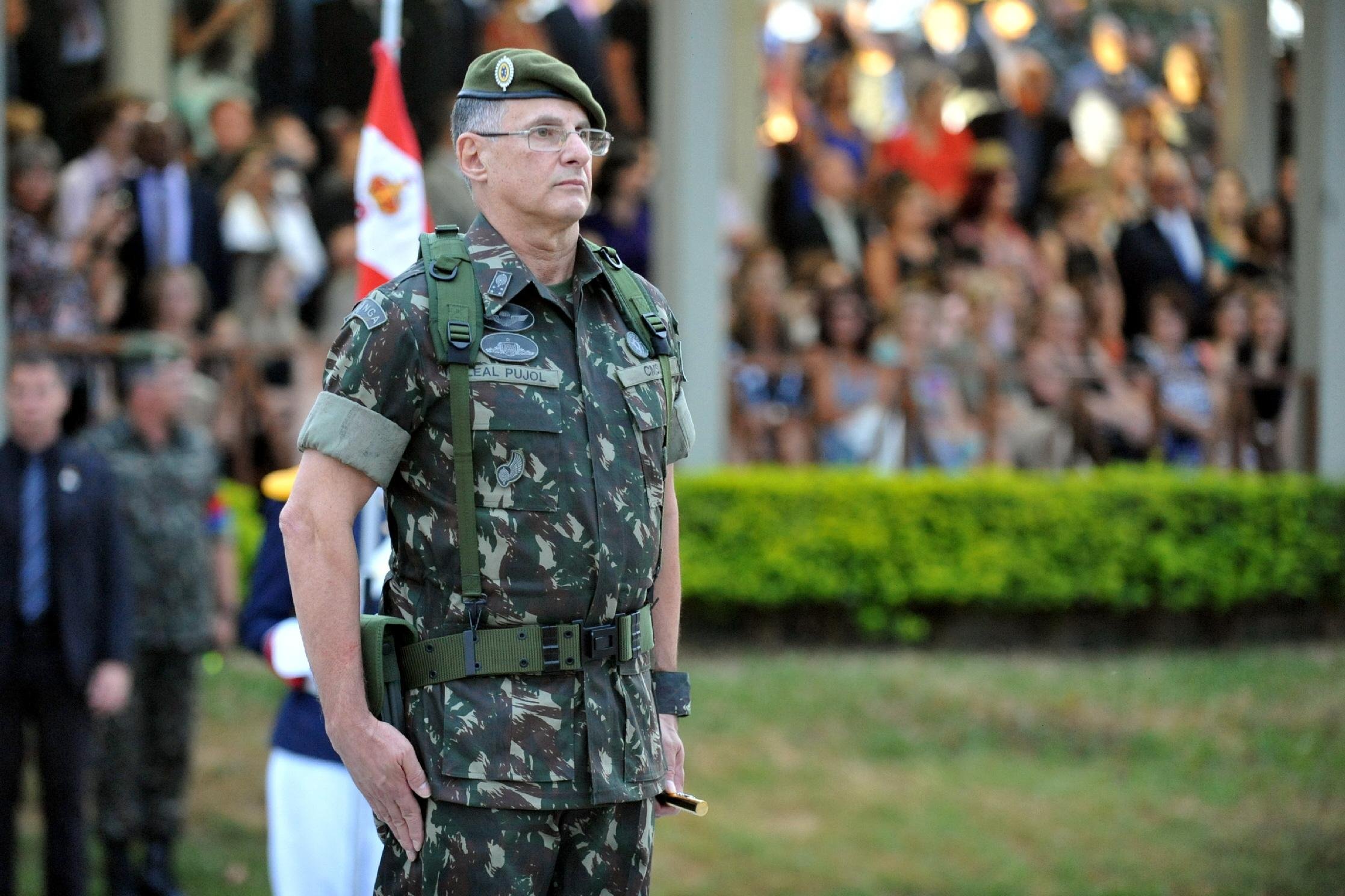 Novo comandante descartou necessidade do Ex&eacute;rcito para combater viol&ecirc;ncia urbana no RS