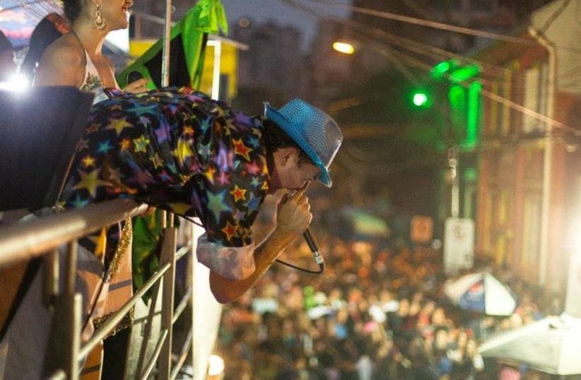 Bloco da Maria do Bairro come&ccedil;a a concentra&ccedil;&atilde;o &agrave;s 19h