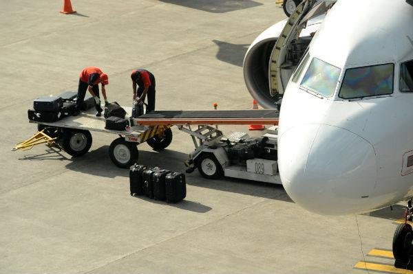 Paralisa&ccedil;&atilde;o ser&aacute; feita em 12 aeroportos brasileiros, a partir da 0h e at&eacute; &agrave;s 8h