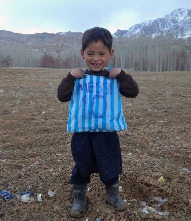 "Messi" afeg&atilde;o de apenas 5 anos pode conhecer seu &iacute;dolo