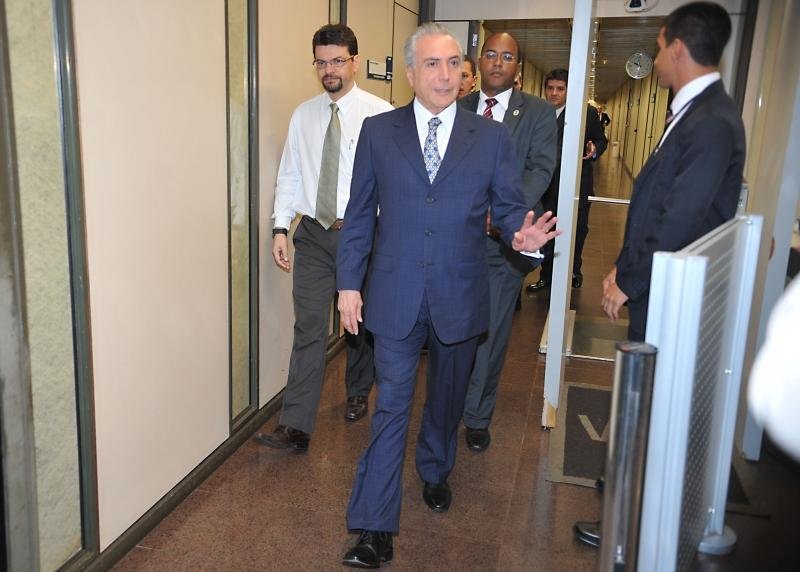 Temer seguir&aacute; como presidente do PMDB 