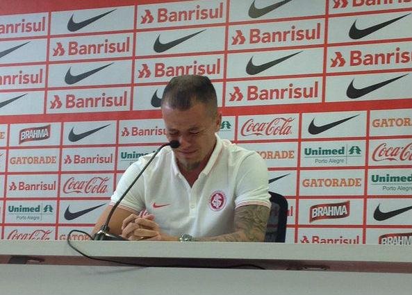 Inter confirma sa&iacute;da de D&acute;Alessandro