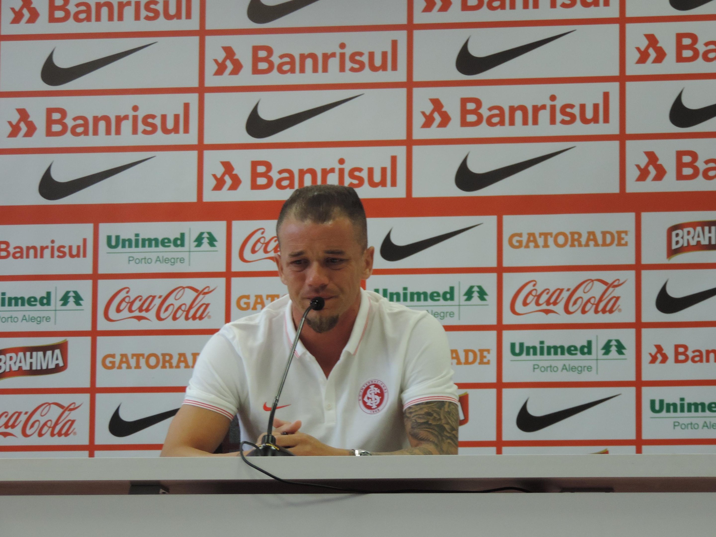 D&acute;Alessandro chorou em sua despedida