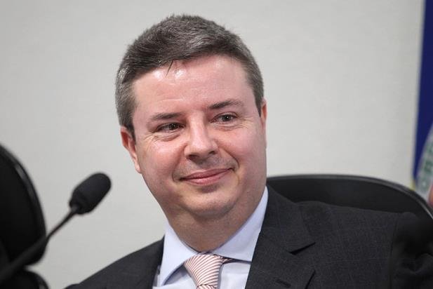 Senador Antonio Anastasia (PSDB-MG)