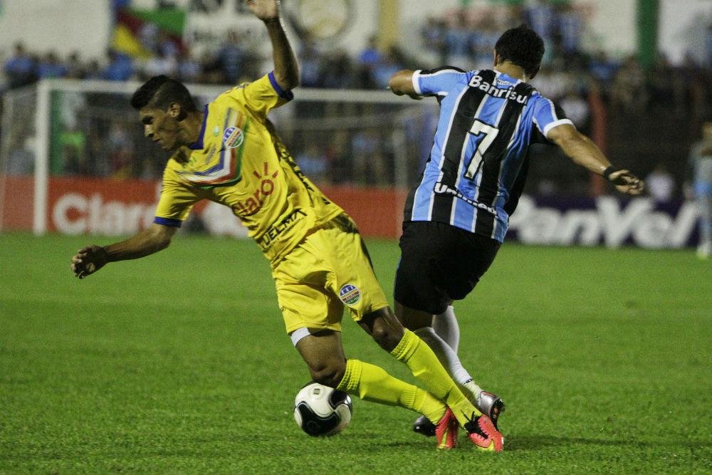 Lincoln foi destaque em dia que o time reserva mostrou pouco futebol
