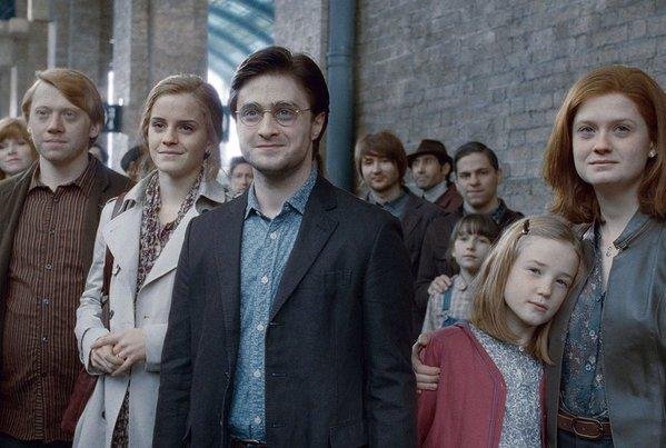 Novo livro retoma hist&oacute;ria a partir do momento em que Harry se despede dos filhos