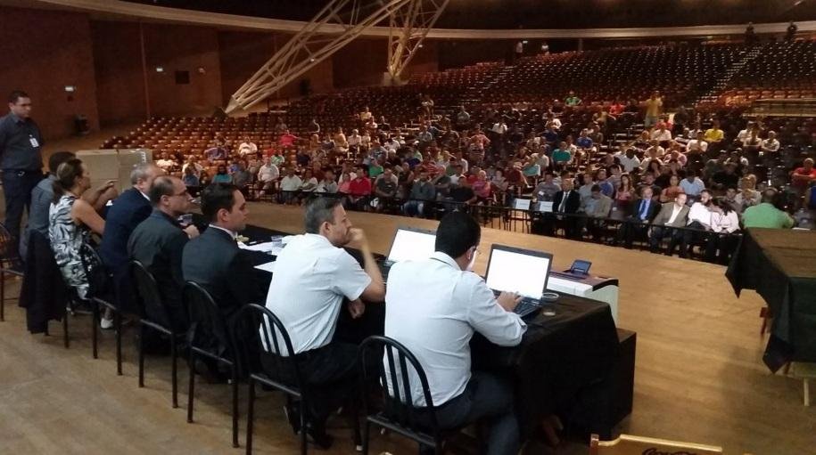 T&aacute;xis adaptados devem estar nas ruas at&eacute; setembro 