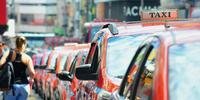 Ofertas acima de R$ 100 mil para táxis adaptados surpreendem EPTC 