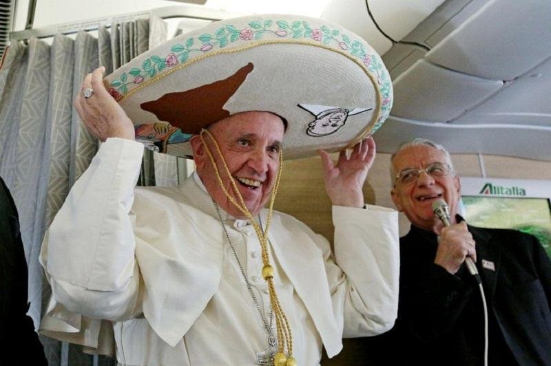 Papa chega a Cuba para encontro hist&oacute;rico com patriarca russo