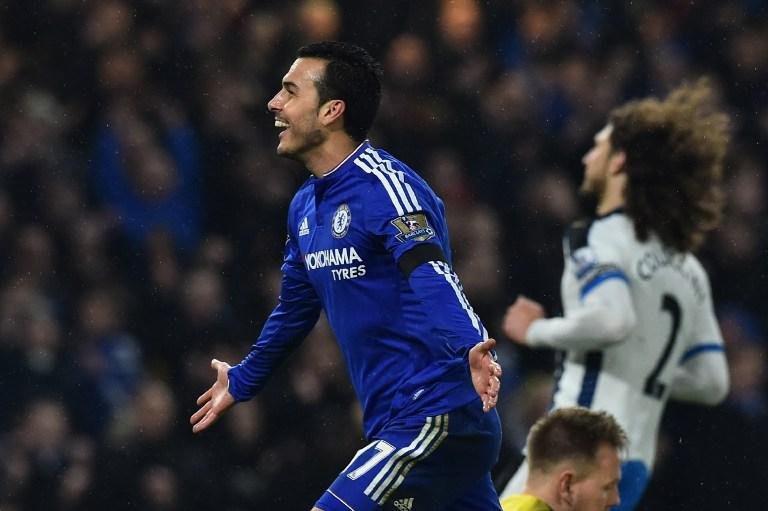 Chelsea goleia e alcan&ccedil;a 12 partidas sem derrota 
