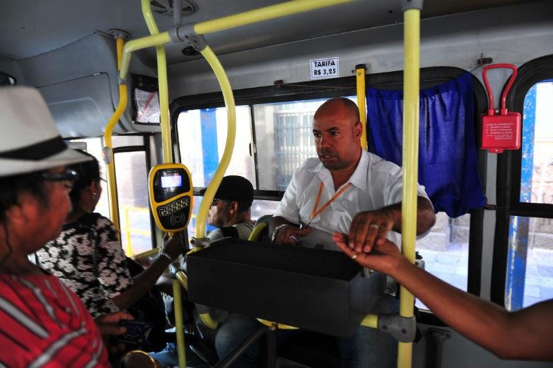 Tarifa de &ocirc;nibus em Porto Alegre deve ficar entre R$ 3,70 e R$ 3,80 