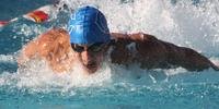 Norte-americano de 19 anos bate recorde de Cielo e assombra natação