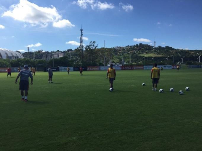 Alisson Farias herda vaga de Marquinhos no Inter 