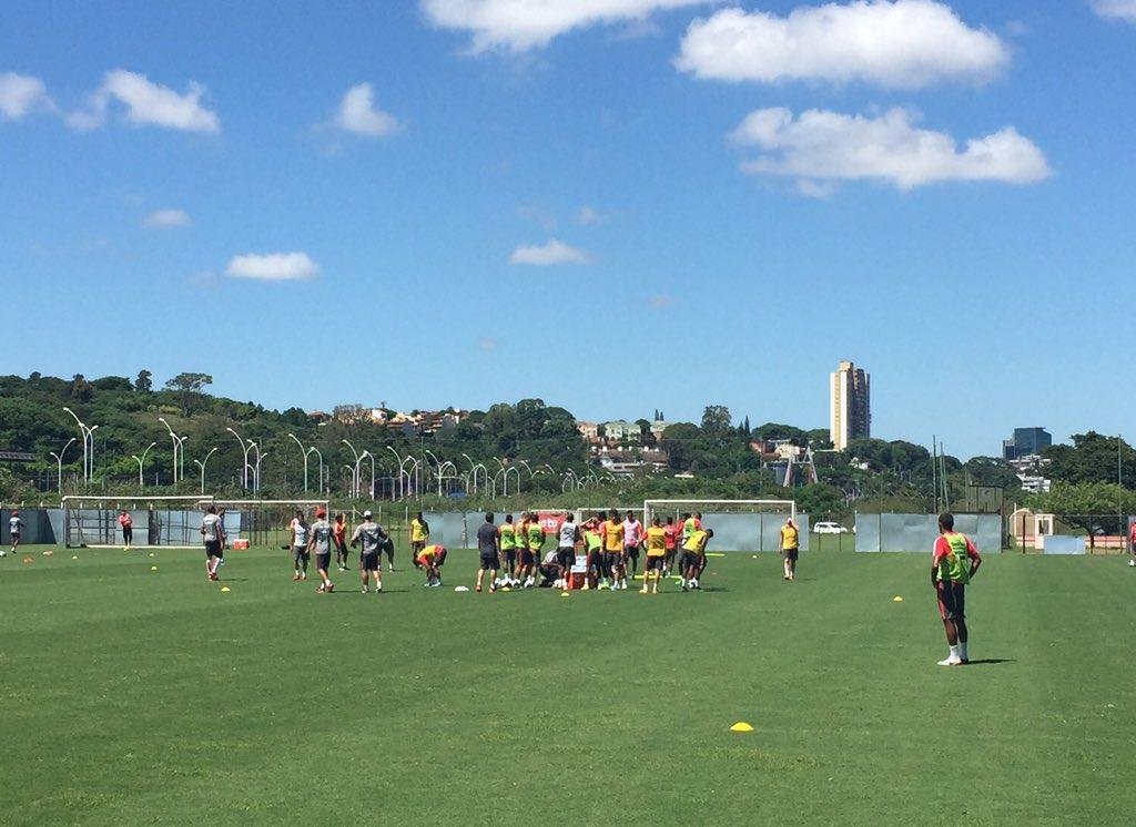 Elenco do Inter se reapresentou ap&oacute;s goleada sobre o Cruzeiro