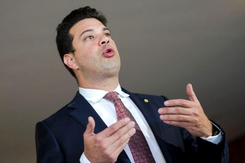 Picciani se re&uacute;ne com Renan para agradecer apoio na disputa pela lideran&ccedil;a