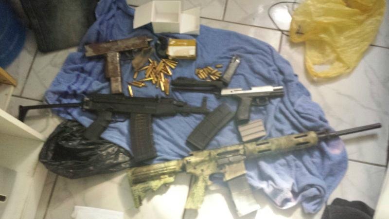 Denarc apreende armas que podem ter sido utilizadas em tiroteio na zona Leste