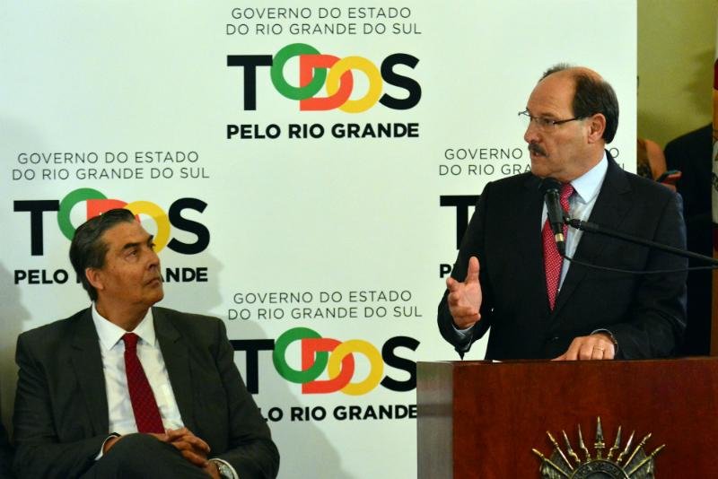 Comitiva ga&uacute;cha ir&aacute; a Bras&iacute;lia para tratar de d&iacute;vida do Estado com Uni&atilde;o