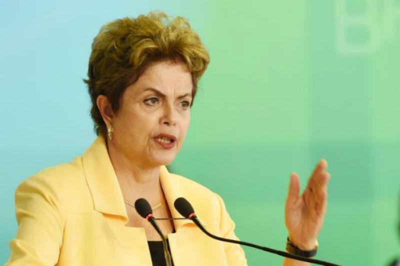 Mendes pede investiga&ccedil;&atilde;o de empresas que prestaram servi&ccedil;os &agrave; campanha de Dilma 