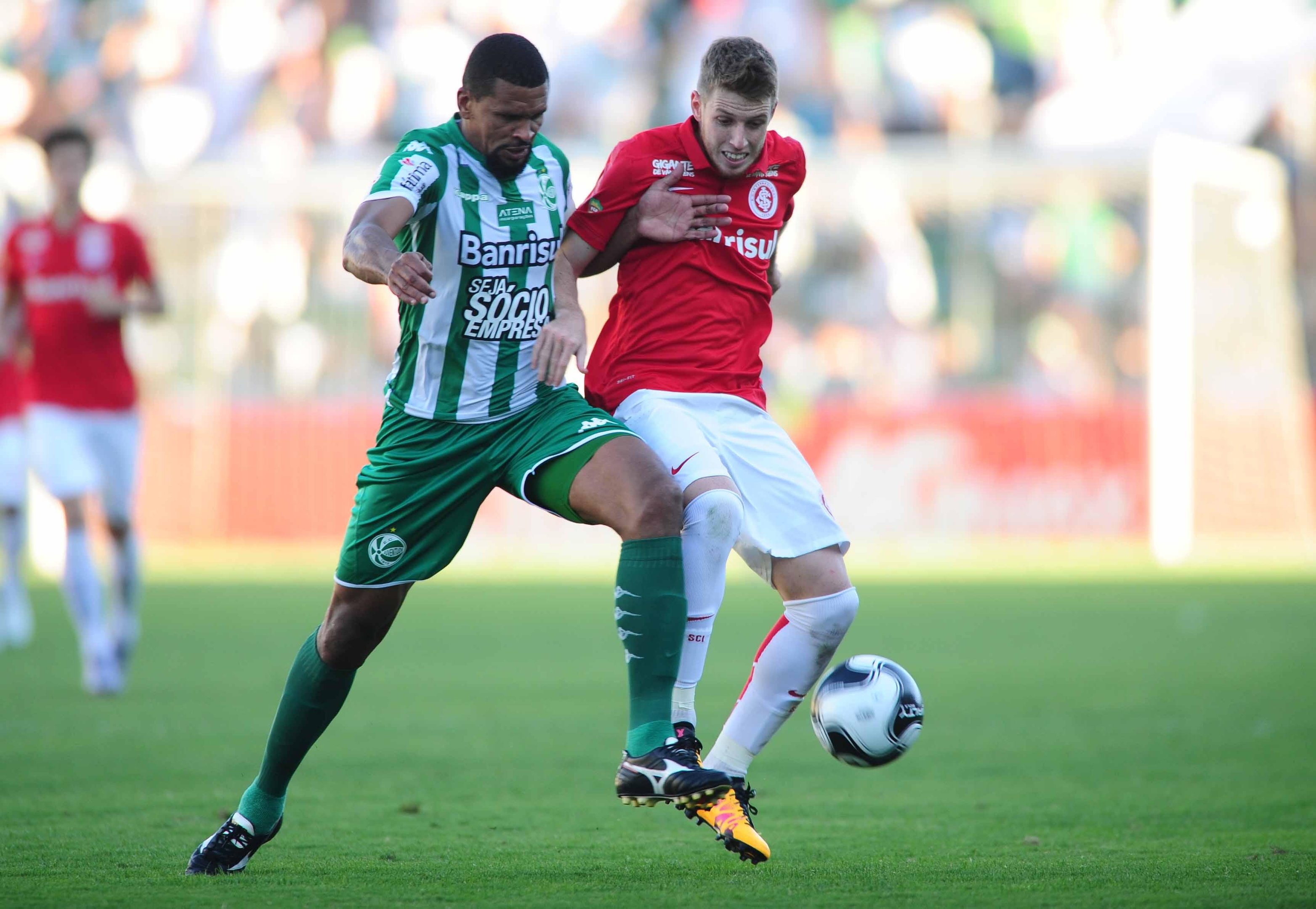 Aylon destacou vit&oacute;ria no teste mais dif&iacute;cil do Inter at&eacute; aqui