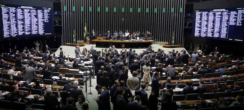 Governistas defendem nova regra