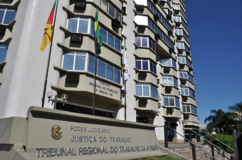 Justi&ccedil;a do Trabalho ga&uacute;cha reduz em uma hora o atendimento externo