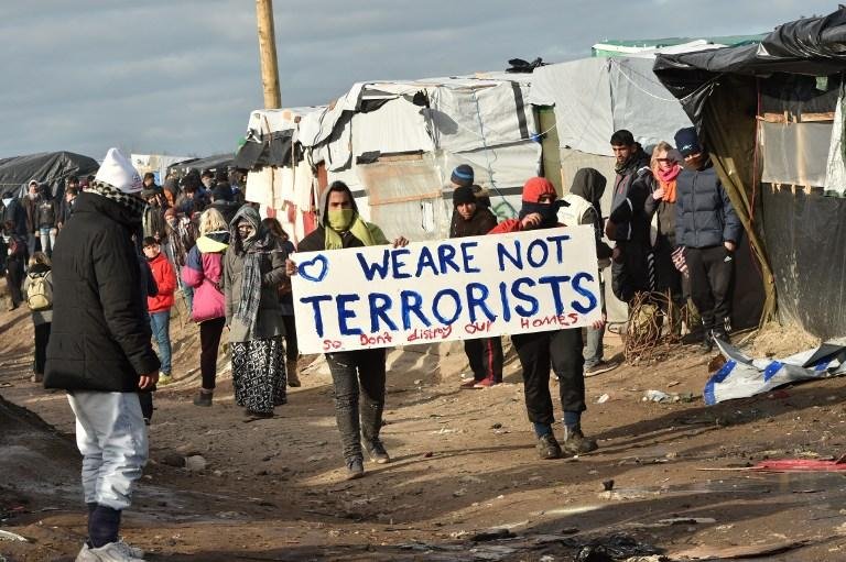 Segundo ministro franc&ecirc;s do Interior, parte dos migrantes &eacute; ativista militante