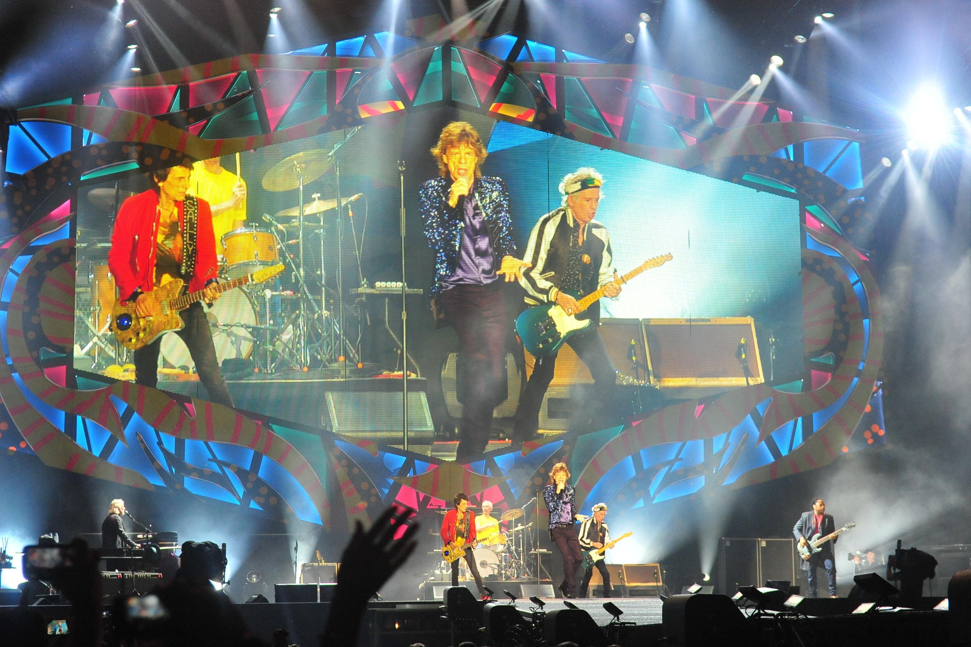 Anima&ccedil;&atilde;o dos Stones contagia p&uacute;blico no Beira-Rio