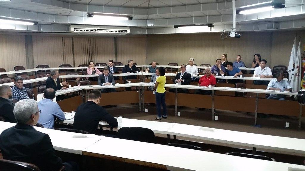 Prefeitura de Porto Alegre voltar&aacute; a pedir na Justi&ccedil;a aumento da passagem