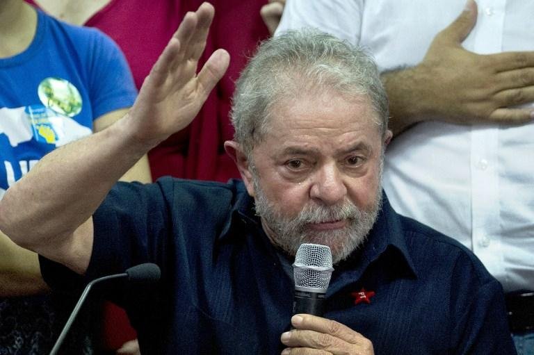 Procuradores detalharam principais suspeitas sobre poss&iacute;veis crimes de corrup&ccedil;&atilde;o e lavagem de dinheiro contra o ex-presidente