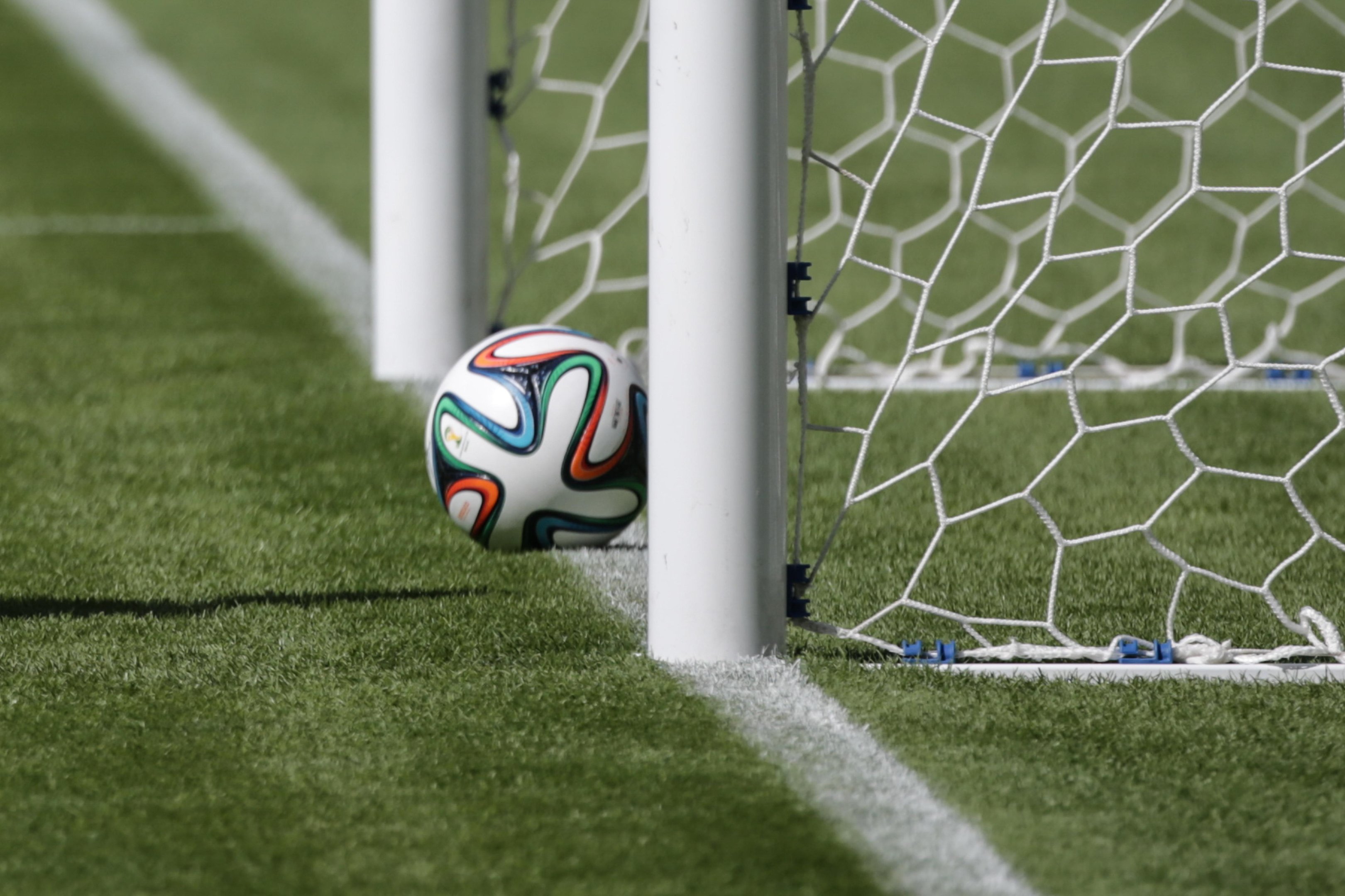 Uefa introduzir&aacute; tecnologia da linha do gol na final da Liga dos Campe&otilde;es