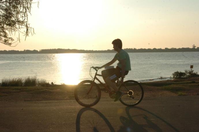 Temperatura em Porto Alegre ir&aacute; variar entre 16&ordm;C e 30&ordm;C nesta segunda-feira