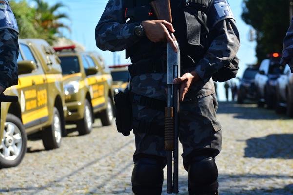 Policiais militares poderem aderir opera&ccedil;&atilde;o-padr&atilde;o por PEC 251