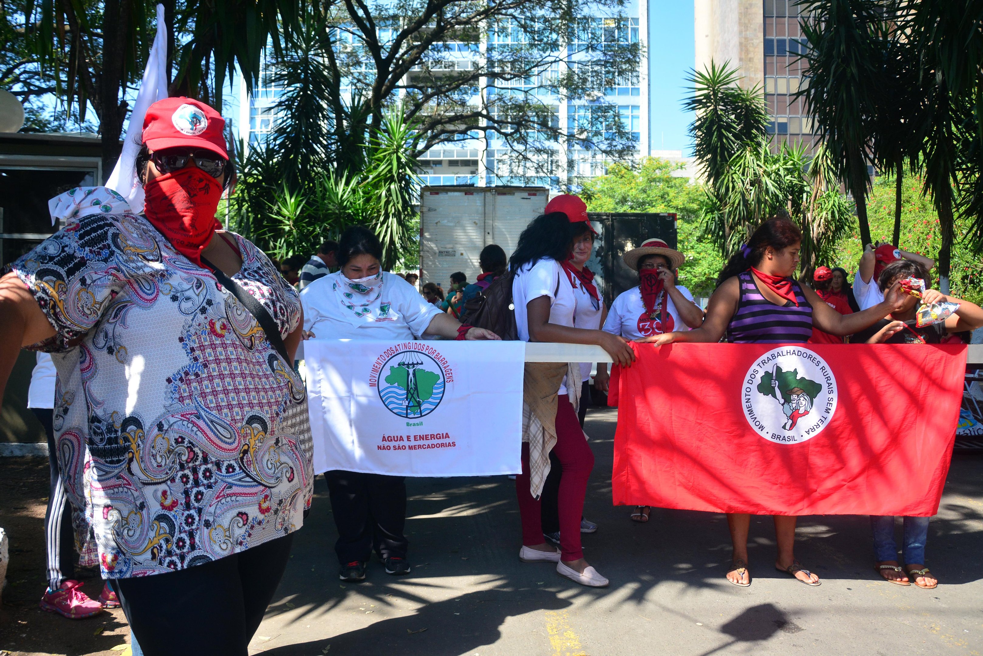 Grupo ligado a MST e MAB aguarda audi&ecirc;ncia nesta quarta-feira