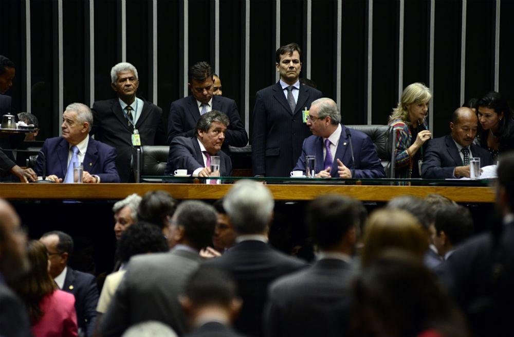 Regulamenta&ccedil;&atilde;o permite tratamento antes de registro definitivo na Anvisa