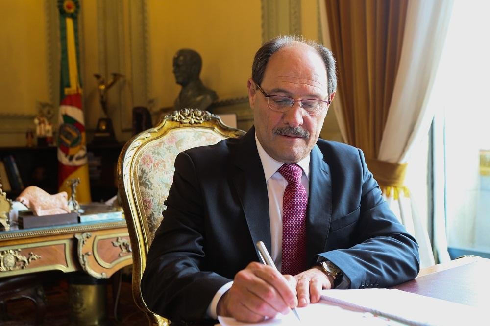 Cerca de 85% do funcionalismo ter&aacute; sal&aacute;rios integralizados