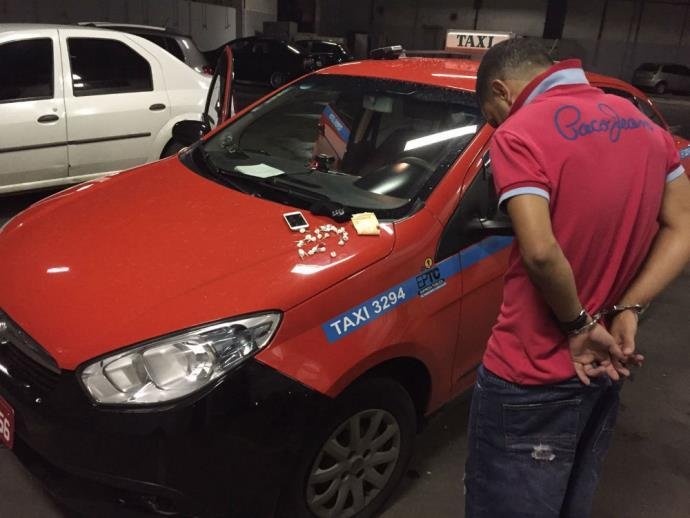 Taxista suspeito de traficar drogas &eacute; suspenso pela EPTC 
