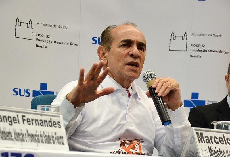 Ministro da Sa&uacute;de disse que falar mal do governo &eacute; esporte nacional
