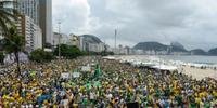 Pedido de impeachment da presidente Dilma e prisão de Lula foram os temas de destaque no discurso dos carros de som