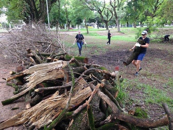 Rotary Club de Porto Alegre se mobilizou para reparar danos causados pelo temporal do dia 29 de janeiro