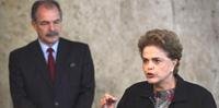 Em nota, Planalto rechaça envolvimento de Dilma em ações de Mercadante 
