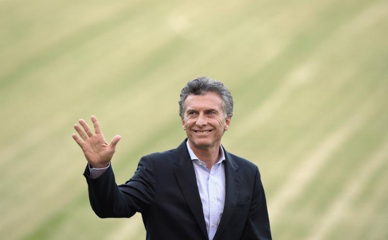 Em sess&atilde;o tensa, governo de Macri obteve 165 votos a favor de acordo para quitar d&iacute;vidas com credores