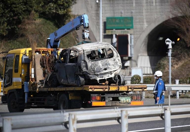 Caminh&atilde;o bateu contra v&aacute;rios ve&iacute;culos resultando num inc&ecirc;ndio