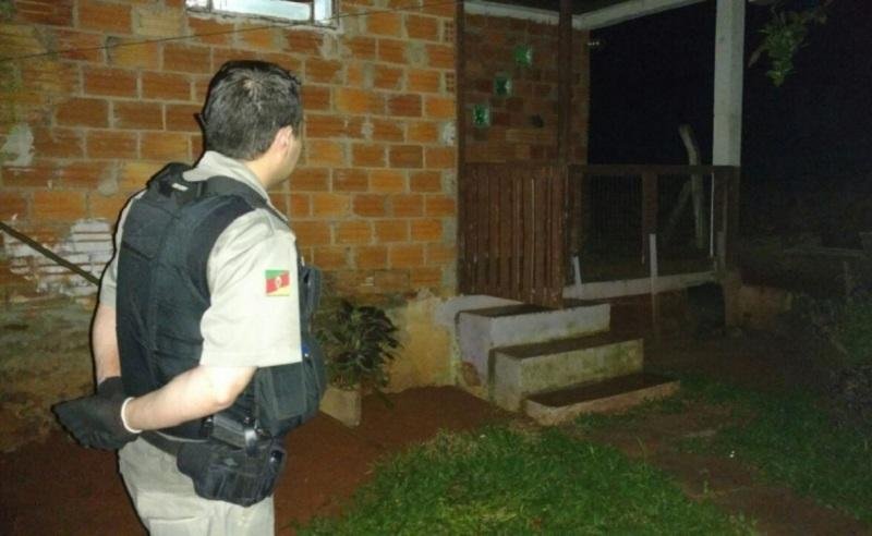 M&atilde;e e filho encontrados mortos em bairro de Passo Fundo
