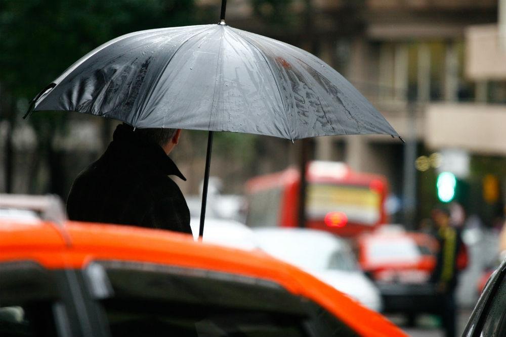 Em Porto Alegre, os term&ocirc;metros variam entre 20&deg;C e 24&deg;C