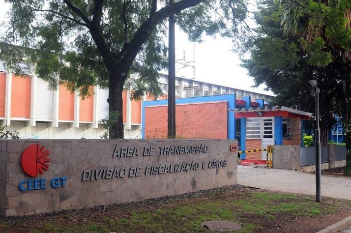 A empresa conta com cerca de quatro mil empregados