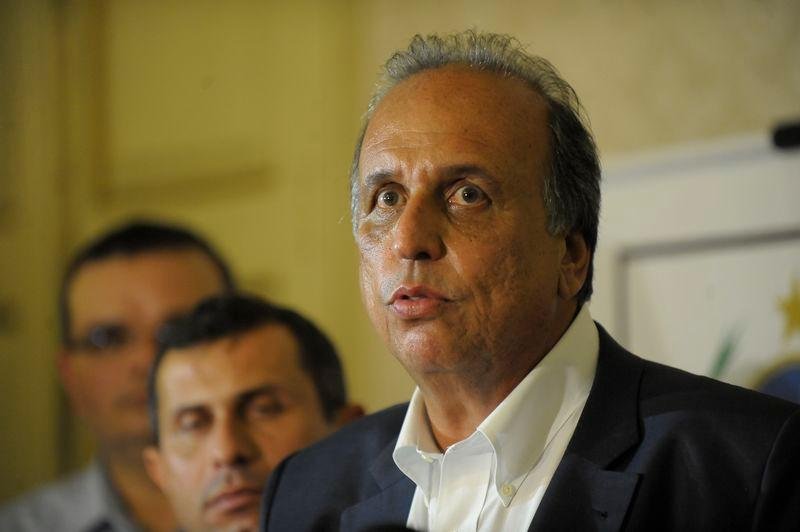Diagnosticado com c&acirc;ncer raro, Pez&atilde;o anuncia licen&ccedil;a de 30 dias